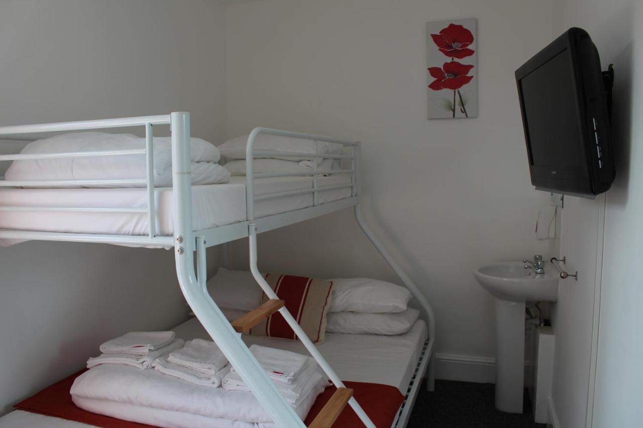 Backpackers Blackpool Hotel & Suites Buitenkant foto
