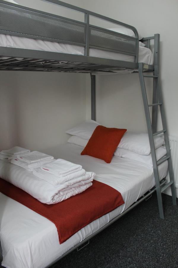 Backpackers Blackpool Hotel & Suites Buitenkant foto