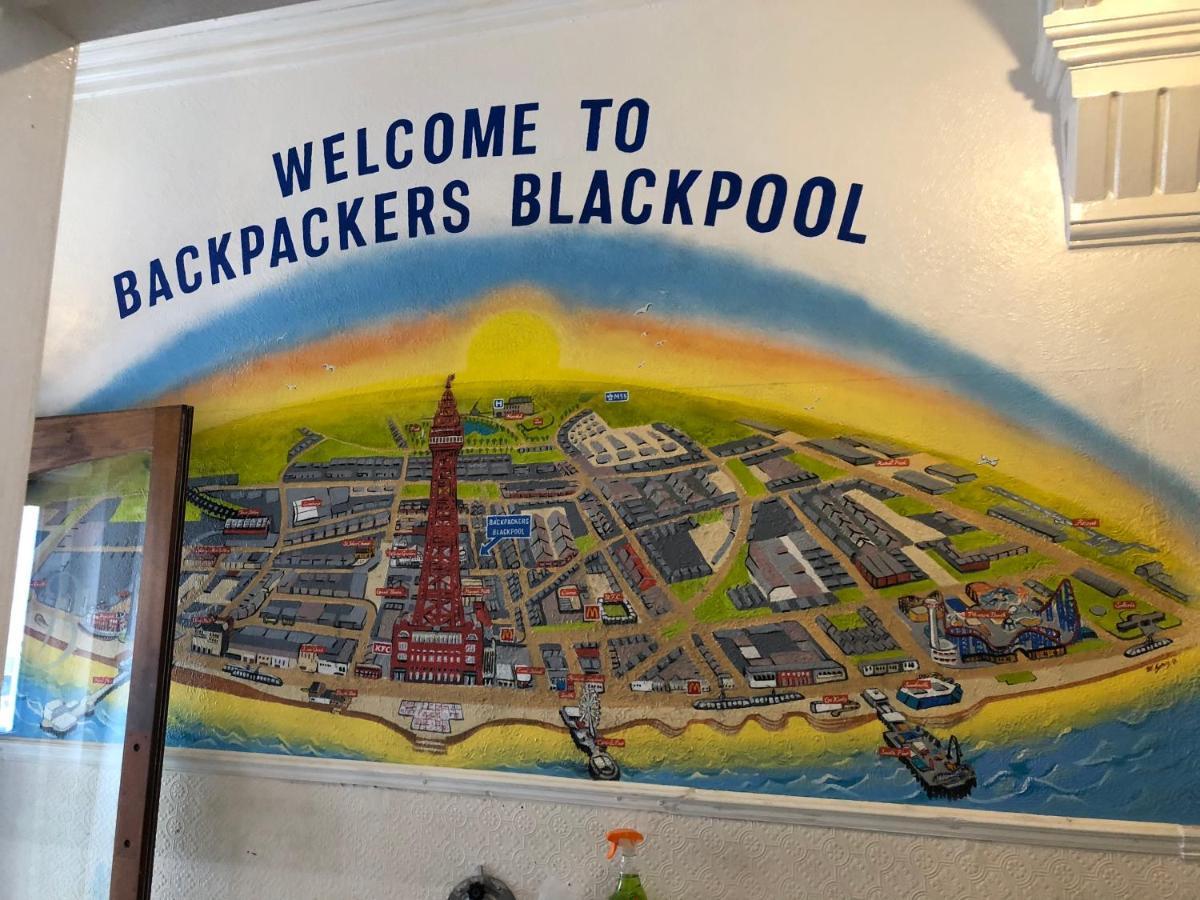 Backpackers Blackpool Hotel & Suites Buitenkant foto