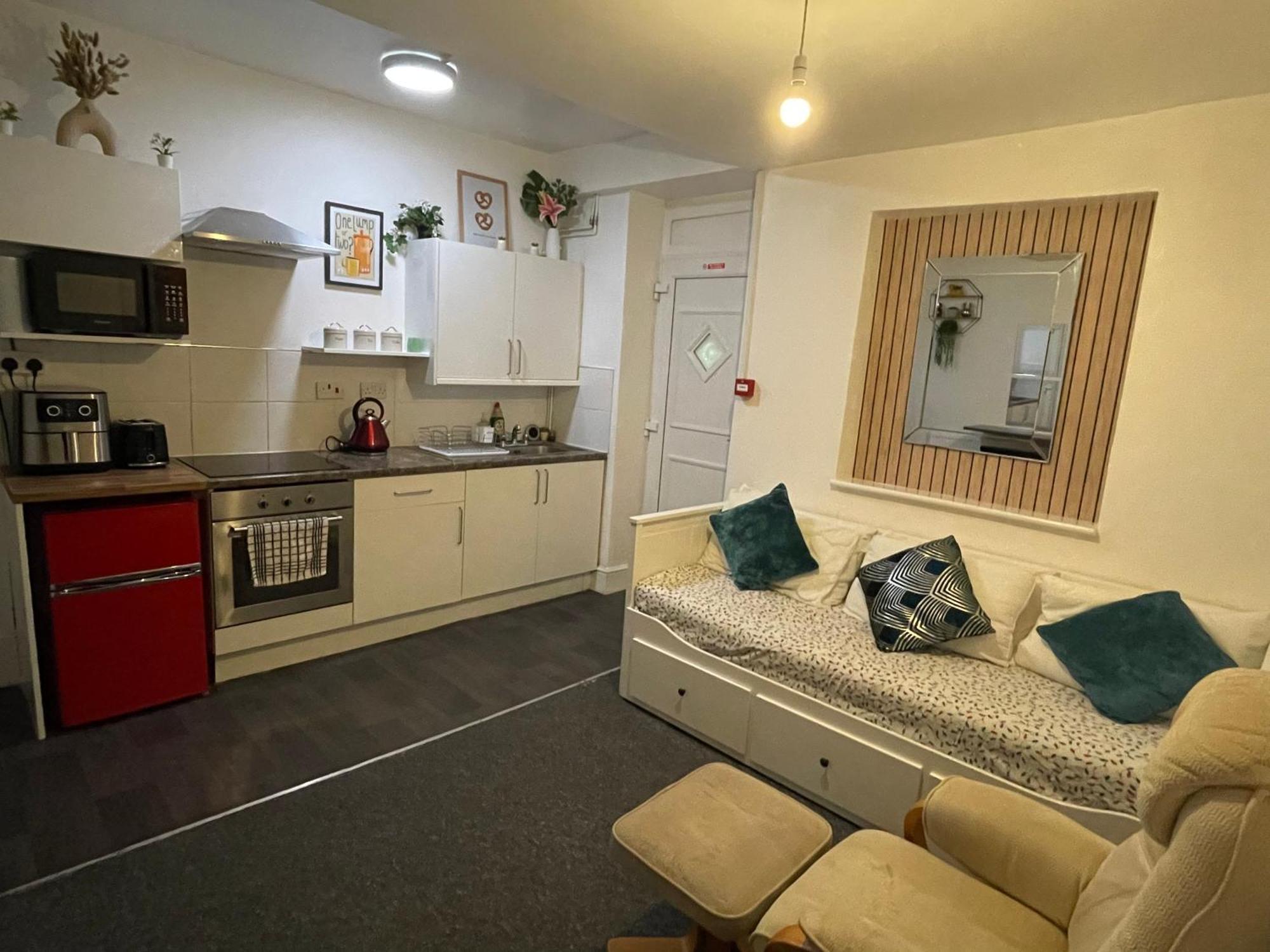 Backpackers Blackpool Hotel & Suites Buitenkant foto