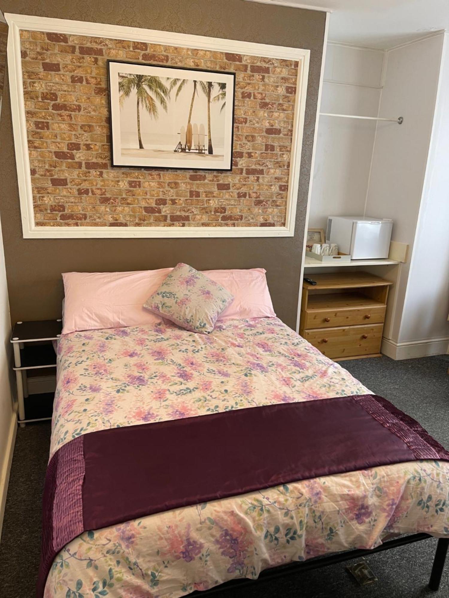 Backpackers Blackpool Hotel & Suites Buitenkant foto