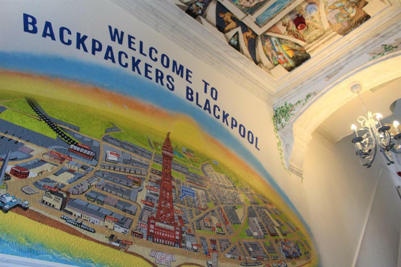Backpackers Blackpool Hotel & Suites Buitenkant foto