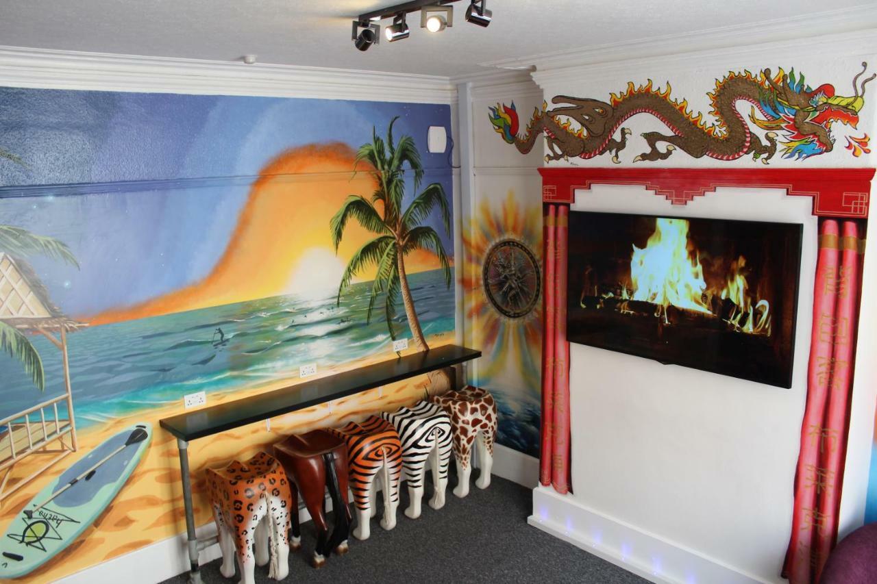 Backpackers Blackpool Hotel & Suites Buitenkant foto